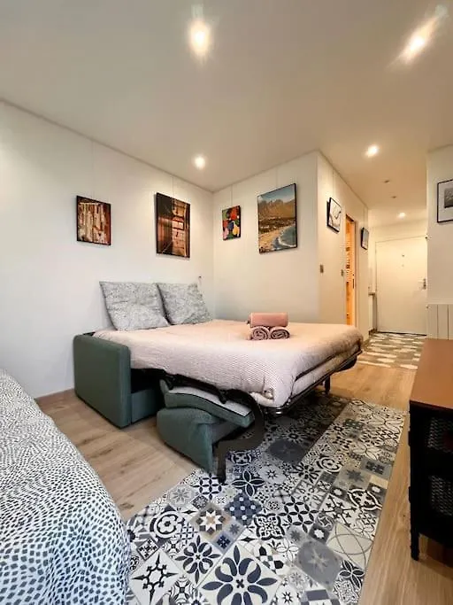 Montparnasse Art Gallery Studio /3P Apartment Paris